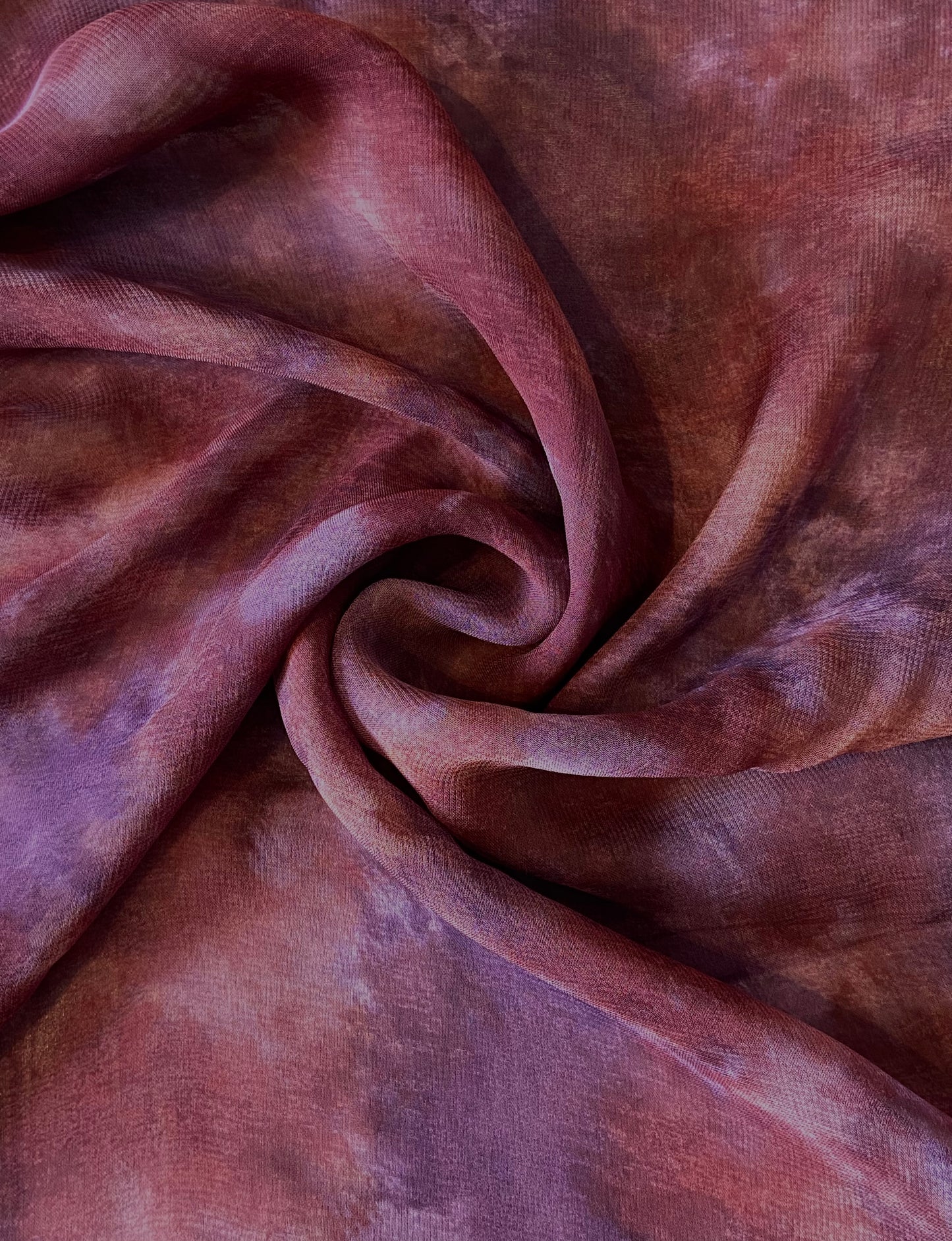 Lila melierter Chiffonstoff