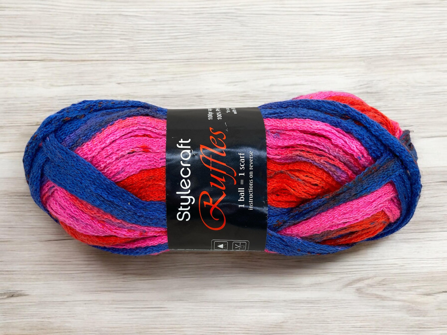 Stylecraft Ruffles Scarf 100% Acrylic Yarn