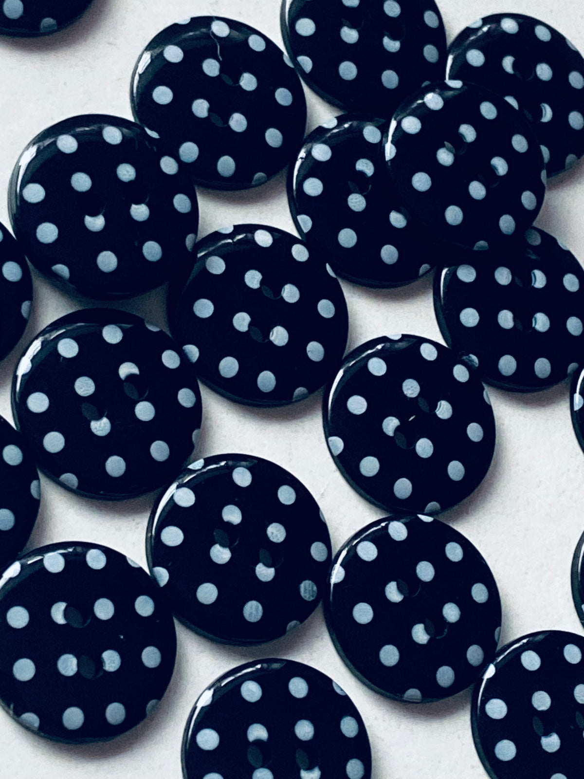 Polka Dot Buttons - 18mm - Black and White